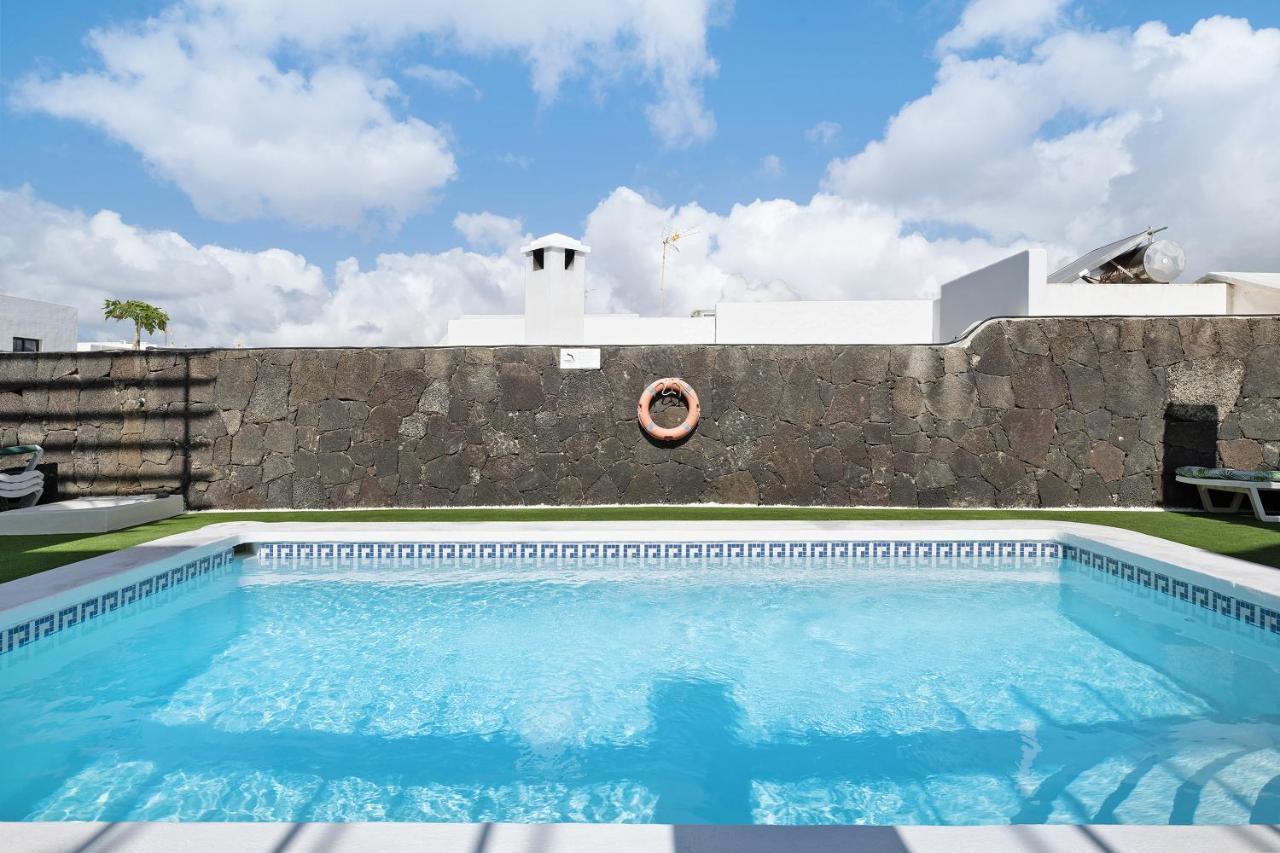 Apt 2 Las Palmeras III Lanzarote Puerto del Carmen  Buitenkant foto