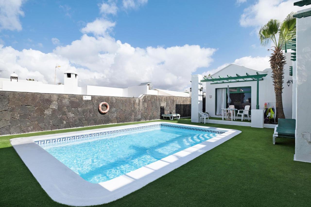 Apt 2 Las Palmeras III Lanzarote Puerto del Carmen  Buitenkant foto